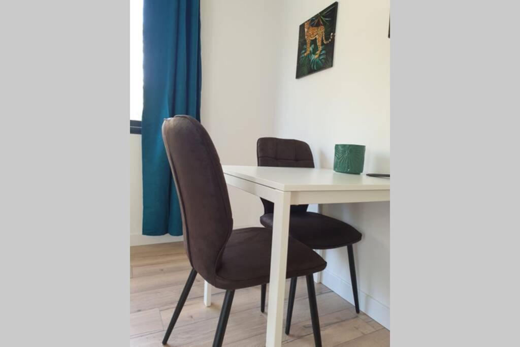 Studio 4 Henriville Amiens Luaran gambar